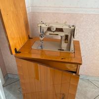 Macchina da cucire