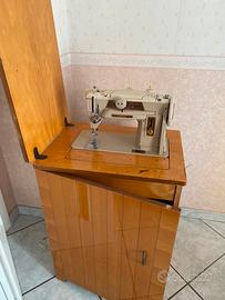 Macchina da cucire