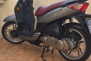 Scooter Sym 125 S - Olbia