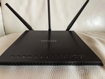 Modem Router Netgear Nighthawk D7000 perfettamente