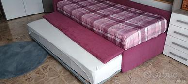 DIvano letto con duematerassi memory inclusi