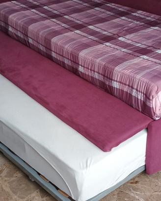 DIvano letto con duematerassi memory inclusi