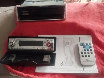 Autoradio CD / USB / SD