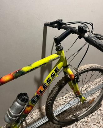 mountain bike elesse