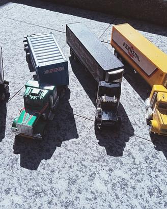 modellini autoarticolati 