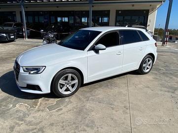 Audi A3 30 1.6 tdi Business 116cv s-tronic