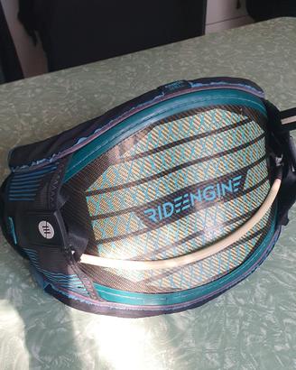 kitesurf trapezio RideEngine carbon taglia M