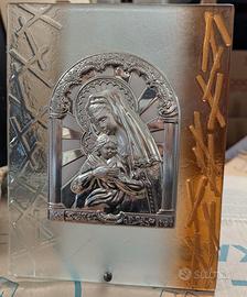 Madonna con il Bambino, bassorilievo in argento