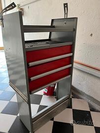 Scaffalature per furgone