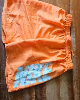 Pantaloncini da mare Nike arancioni