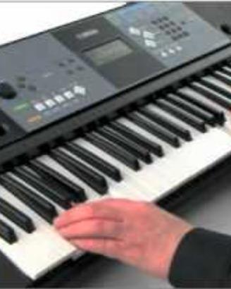 Tastiera Yamaha PSR e233