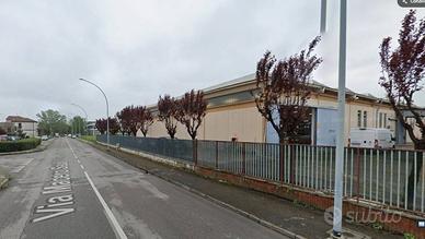 Immobile di 3183 m² con 5 locali a Forlì