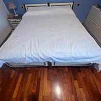 Copriletto in cotone con decorazini e pizzo