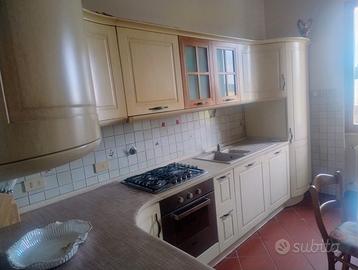 Cucina legno massello