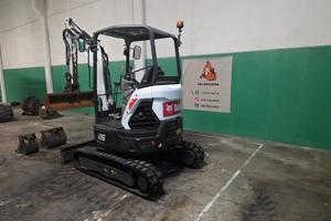 Miniescavatore Bobcat E26