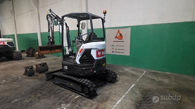 Miniescavatore Bobcat E26