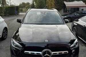 MERCEDES GLA 1.8 sport plus