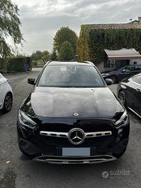 MERCEDES GLA 1.8 sport plus