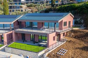 ATTICO A TORRI DEL BENACO