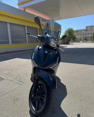 Piaggio Beverly 400 S Nero Tempesta