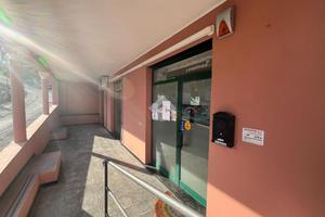 NEGOZIO A CHIAVARI