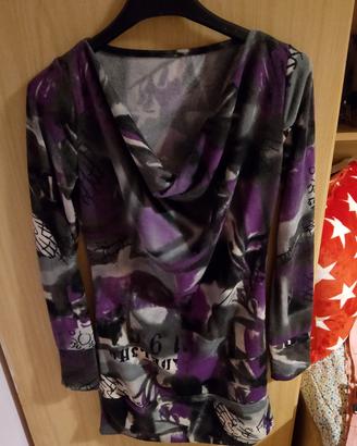 vestito corto con fantasia astratta