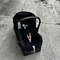 Ovetto inglesina + base auto