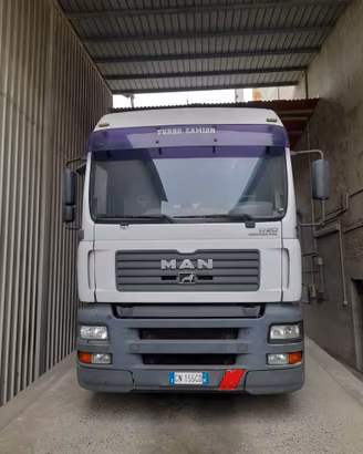 Camion Man TGA 26430
