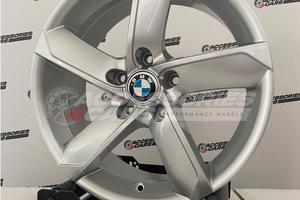 Set di 4 erchi in lega da 17 FONDMETAL 7900 BMW