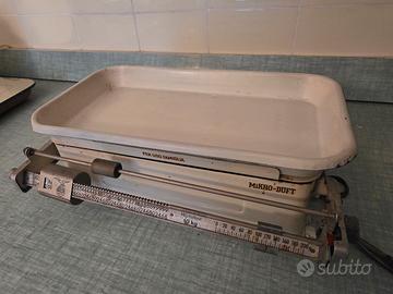 Bilancia vintage Adler Mikro Düft anni '50