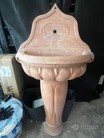 Fontanella / Lavabo decorativo da giardino