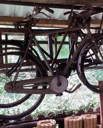 1 Bianchi Touring 38, 1 Monterosa, 1 Bianchi 18