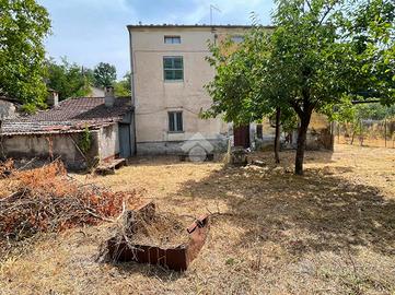 CASA INDIPENDENTE A ESPERIA
