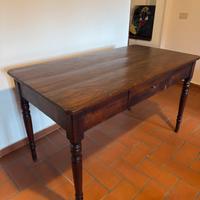 Tavolo rustico toscano