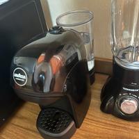 Macchina caffè lavazza a modo mio e fruttatore