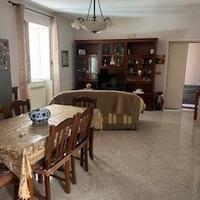 Lusciano appartamento al piano rialzato