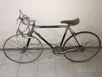 Bicicletta corsa telaio alluminio