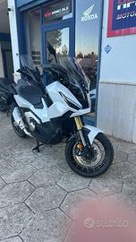 Honda X-ADV 750 A2