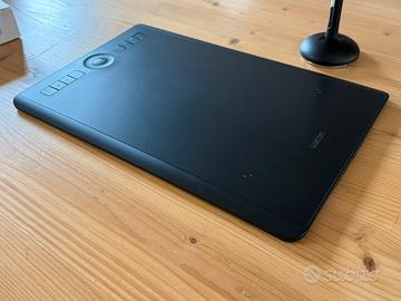 Tavoletta Wacom Intuos Pro Medium