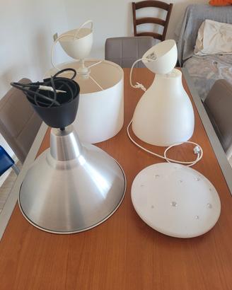 n.3 lampadari più una plafoniera