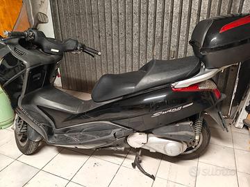 Scooter Honda modello Swng 150 CC