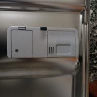 distributore di sapone per lavastoviglie Whirlpool