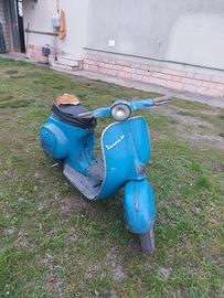 vespa  50 r conservata turchese 