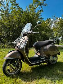 Vespa GTS Touring 300 + gomme + borsa handmade