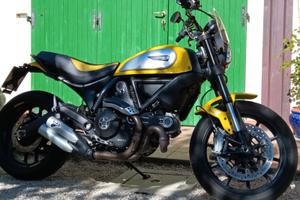 Ducati Scrambler - 2015