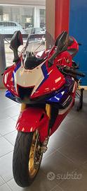 HONDA CBR 1000 RR-R SP