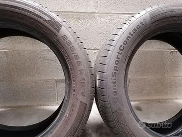 Pneumatici Estivi Continental 235/55 R18 V100