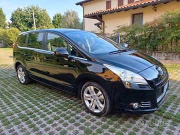 Peugeot 5008 1,6 HDI 7 Posti 