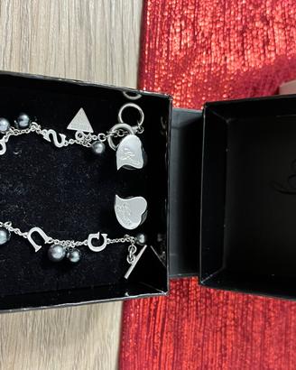 Bracciale e orecchini guess