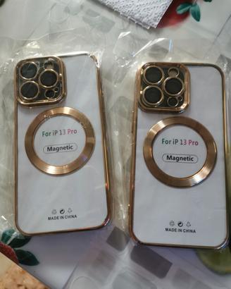 Due Cover per cellulare iP 13 nuovi